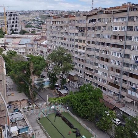Large Apt Near Republic Square Apartment Yerevan Ngoại thất bức ảnh
